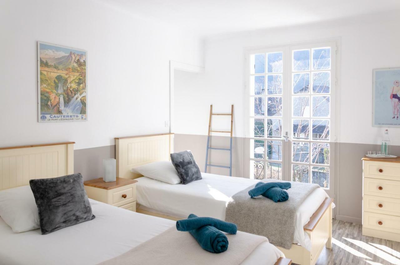 Pyrenees Cycling Lodge Saint-Savin  Екстериор снимка