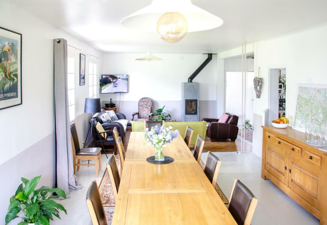 Pyrenees Cycling Lodge Saint-Savin  Екстериор снимка
